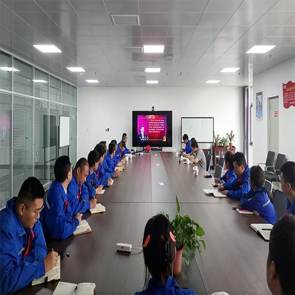 Director Xiao of Pingdu City Traffic Bureau went to Hengning Biological Guidance to preach safety work.